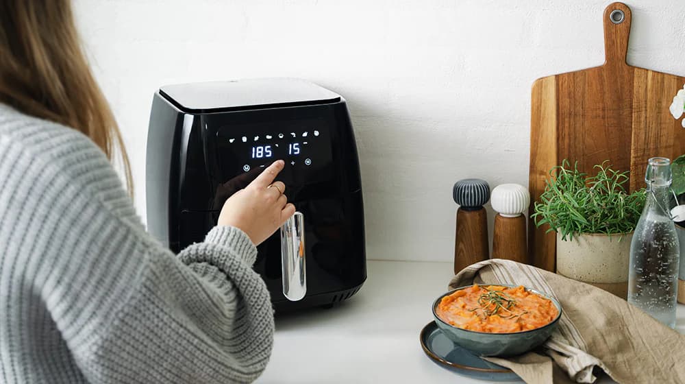 Her ses en airfryer fra Onyx Cookware™ 8l